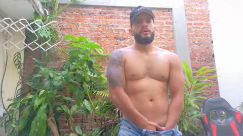 Snapshot of mike_savage3 chatting on 11-29-25, 12:41 Mike online show from 11-29-25, 12:41