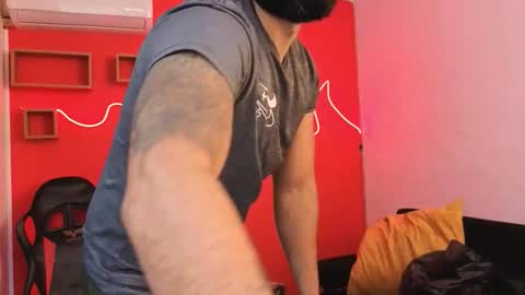 Snapshot of mike_savage3 chatting on 01-09-26, 12:19 Mike online show from 01-09-26, 12:19