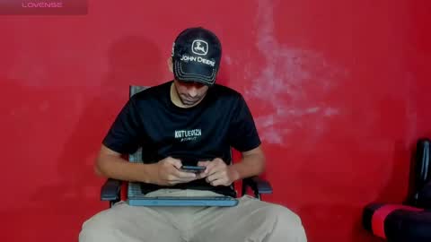 mike_shelby21 online show from 06-07-26, 07:23