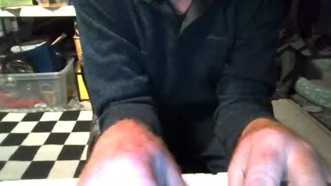 Snapshot of mikeb3200 chatting on 12-15-24, 04:40 mikeb3200 online show from 12-15-24, 04:40