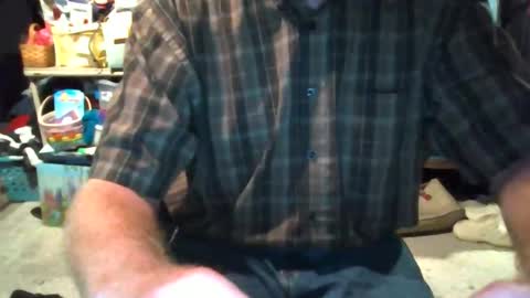 Snapshot of mikeb3200 chatting on 09-16-25, 02:23 mikeb3200 online show from 09-16-25, 02:23