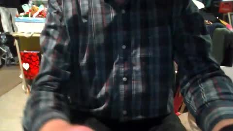 Snapshot of mikeb3200 chatting on 03-31-26, 02:24 mikeb3200 online show from 03-31-26, 02:24