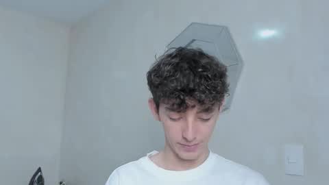 Mikebelf4 online show from 12-13-25, 08:25