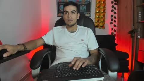 Snapshot of mikee_scooth chatting on 01-04-25, 08:16 mikee_scooth online show from 01-04-25, 08:16