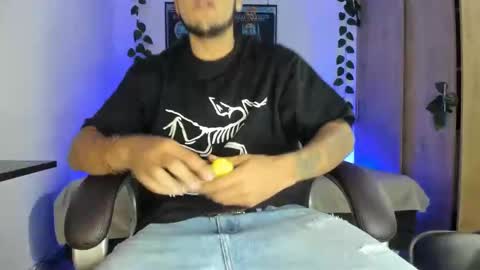 Snapshot of mikee_scooth chatting on 03-07-25, 08:34 mikee_scooth online show from 03-07-25, 08:34