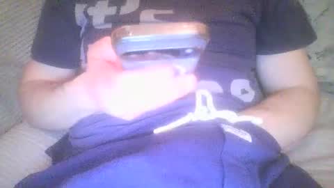 Snapshot of mikehockishuge9 chatting on 05-11-26, 09:23 mikehockishuge9 online show from 05-11-26, 09:23