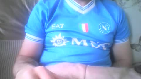 Snapshot of mikehockishuge9 chatting on 06-07-26, 11:47 mikehockishuge9 online show from 06-07-26, 11:47
