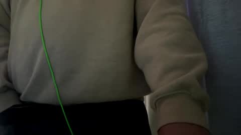 Snapshot of mikejones19988 chatting on 09-20-25, 11:33 jake online show from 09-20-25, 11:33