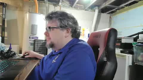 Snapshot of mikejws chatting on 11-18-25, 07:40 mikejws online show from 11-18-25, 07:40