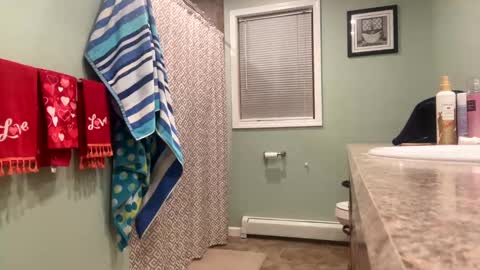 mikek_600 online show from 02-17-25, 11:31