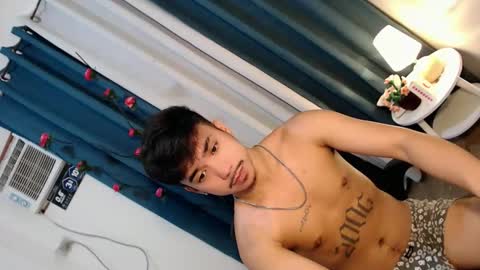 Snapshot of mikel_masterbater chatting on 03-25-26, 02:45 mikel_masterbater online show from 03-25-26, 02:45