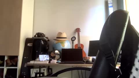 miker1239 online show from 01-03-25, 01:14