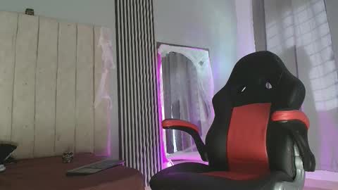 mikey_banji online show from 10-08-25, 01:20