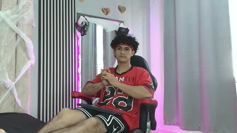 mikey_banji online show from 10-18-25, 08:53