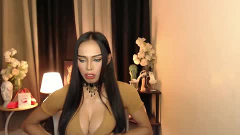 Snapshot of mikeyalawi03 chatting on 02-04-25, 12:33 Mistress MikeyAlawi online show from 02-04-25, 12:33