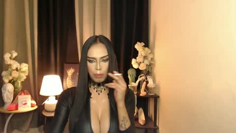 Snapshot of mikeyalawi03 chatting on 02-06-25, 11:54 Mistress MikeyAlawi online show from 02-06-25, 11:54