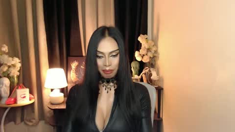 Snapshot of mikeyalawi03 chatting on 02-10-25, 09:25 Mistress MikeyAlawi online show from 02-10-25, 09:25