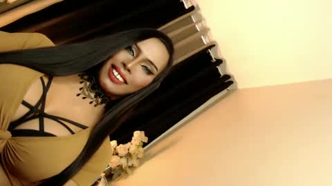 Snapshot of mikeyalawi03 chatting on 02-24-25, 03:33 Mistress MikeyAlawi online show from 02-24-25, 03:33
