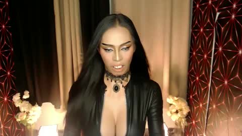 Snapshot of mikeyalawi03 chatting on 03-04-25, 04:49 Mistress MikeyAlawi online show from 03-04-25, 04:49
