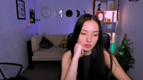 Miki online show from 04-20-26, 05:43