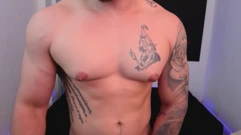 Snapshot of mikke_love chatting on 11-11-25, 02:50 MIKKE online show from 11-11-25, 02:50