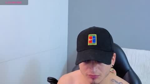 Snapshot of mikke_love chatting on 02-07-26, 03:05 MIKKE online show from 02-07-26, 03:05