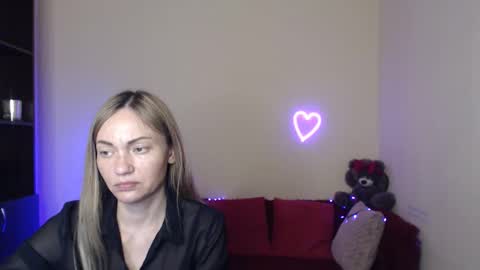 Snapshot of mikkey_mouse8 chatting on 05-16-26, 10:36 Adalina online show from 05-16-26, 10:36