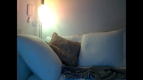 Snapshot of mikky50 chatting on 02-02-25, 02:06 Maaike online show from 02-02-25, 02:06