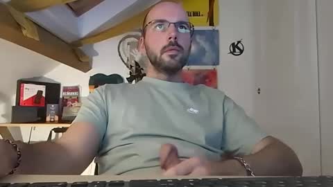 mikmik91 online show from 12-11-24, 04:20