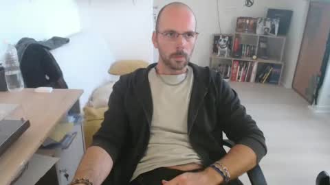 mikmik91 online show from 09-29-25, 10:20