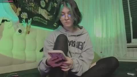 Miko online show from 10-23-25, 02:38