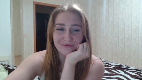 Snapshot of miku_sanders2 chatting on 12-13-24, 05:00 miku_sanders2 online show from 12-13-24, 05:00