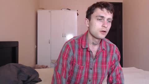 Snapshot of mikw63 chatting on 03-14-26, 12:54 Sin online show from 03-14-26, 12:54