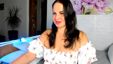 Snapshot of mila_2025 chatting on 07-12-26, 05:59 MILA online show from 07-12-26, 05:59