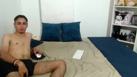 Snapshot of mila_2315 chatting on 10-12-25, 10:53 Mila and albert online show from 10-12-25, 10:53