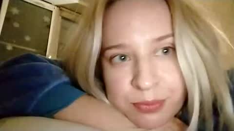 Snapshot of mila_420 chatting on 01-17-26, 02:22 Mila 420 online show from 01-17-26, 02:22