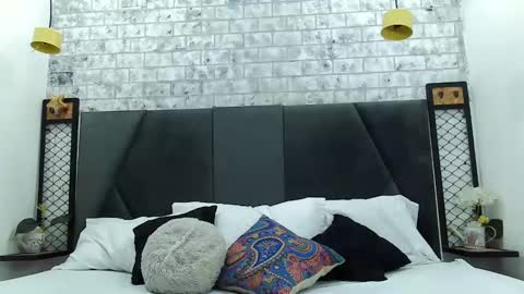 mila_adamss online show from 03-03-25, 10:38