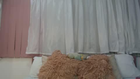 mila_adamss online show from 11-06-25, 10:49