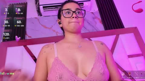 Snapshot of mila_clum chatting on 09-17-25, 07:04 Camila online show from 09-17-25, 07:04