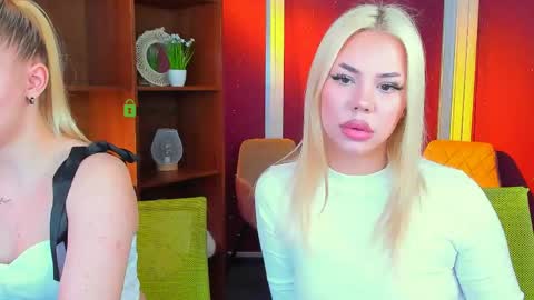 mila_glow online show from 03-16-26, 12:42