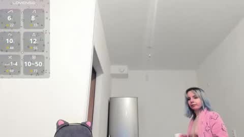 mila_good online show from 03-08-25, 06:37