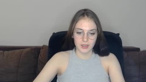mila_keyy online show from 02-19-26, 07:10