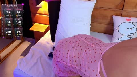 Milena  online show from 02-08-25, 06:12