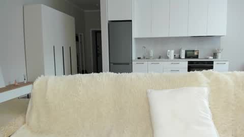 Lilli online show from 09-10-25, 12:43