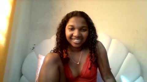 mila_lunah online show from 05-20-26, 05:35