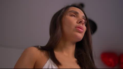 Snapshot of mila_may_ chatting on 03-07-25, 06:13 mila may online show from 03-07-25, 06:13