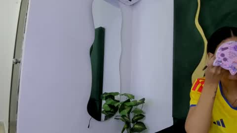 mila_petiteasm online show from 07-03-26, 12:33