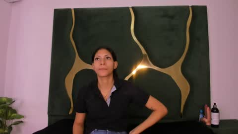 mila_petiteasm online show from 07-21-26, 12:29