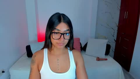 martina online show from 04-20-26, 03:09