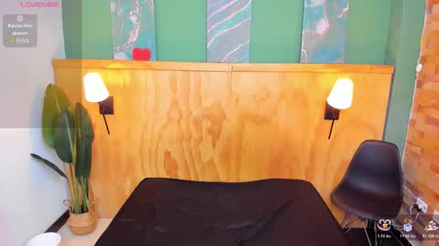 Mila and samy online show from 12-14-25, 11:48